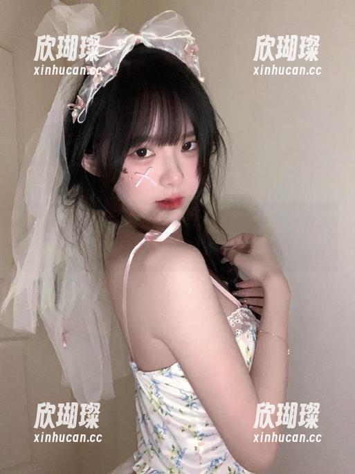 听说“17吃瓜”官网发布特别能让人反转，先来个锁骨名场面？