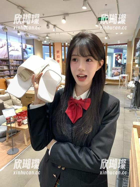 17吃瓜网 17吃瓜网官网就是你幽默成分的添加剂,网址短小,让你上瘾!