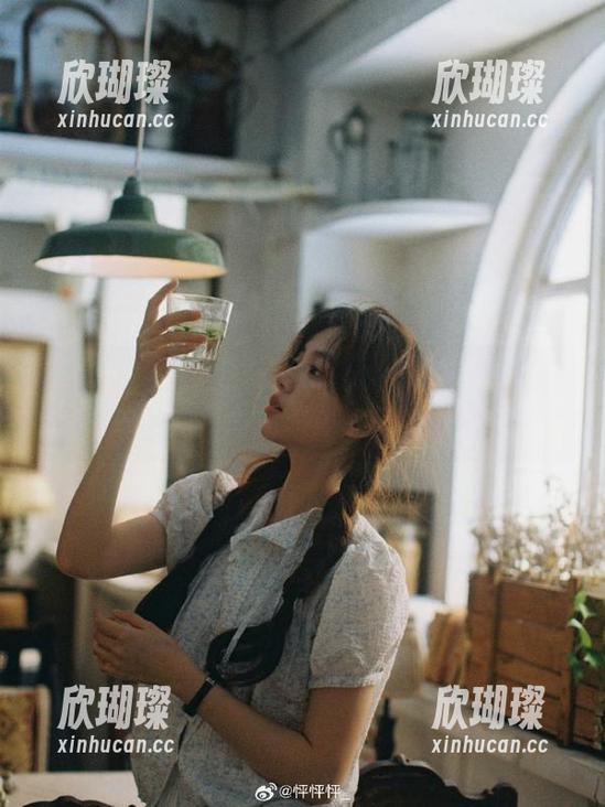 51.com 弹指一挥间,www.4hu51.com安卓版让你当前与未来的八卦轻松切换