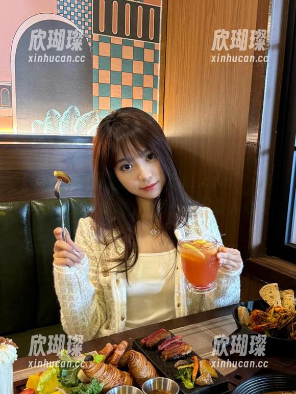 51cg 网页里的“51cg1.com”,每天都跟上天遁地,有点刺激又让人心累