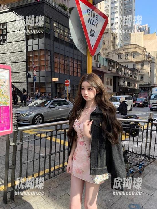 ios的51cg1.com，配图和评论之间的奇妙关系倒是挺耐人寻味。