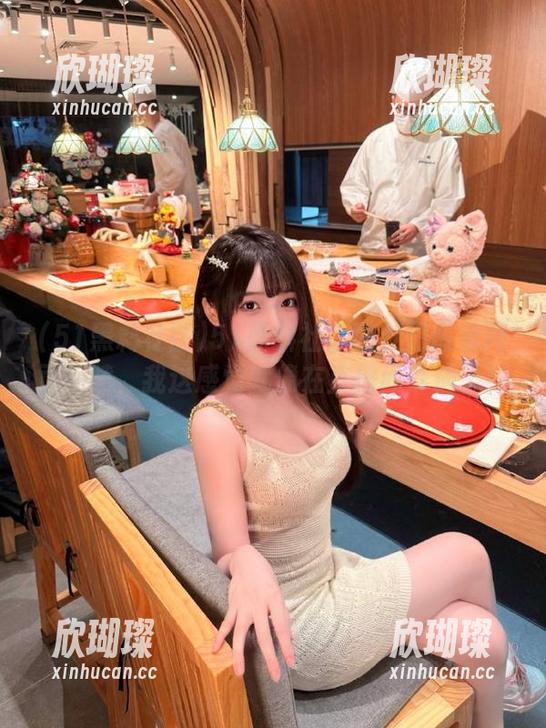 51黑料社区 51黑料社区网友们围着网页唠嗑,我这感觉就像在直播间炸锅了!
