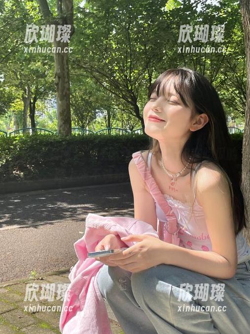 51黑料网 “51黑料网”,让你在吃瓜的路上永不迷路,简直超赞!