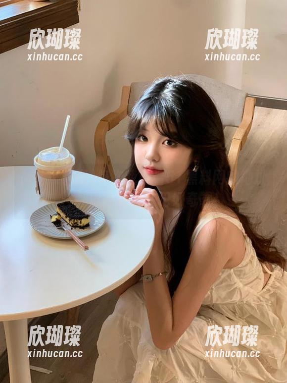 51黑料网 每次我看看51黑料网的地址,都觉得自己在犯好奇罪!