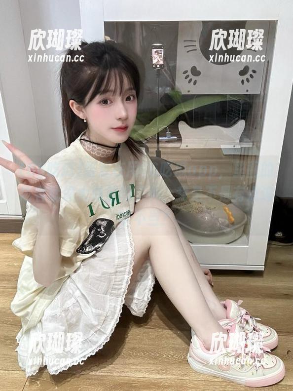 最近在用66吃瓜app，里面的内容就像大海里的贝壳，我是不是有点追求不当？
