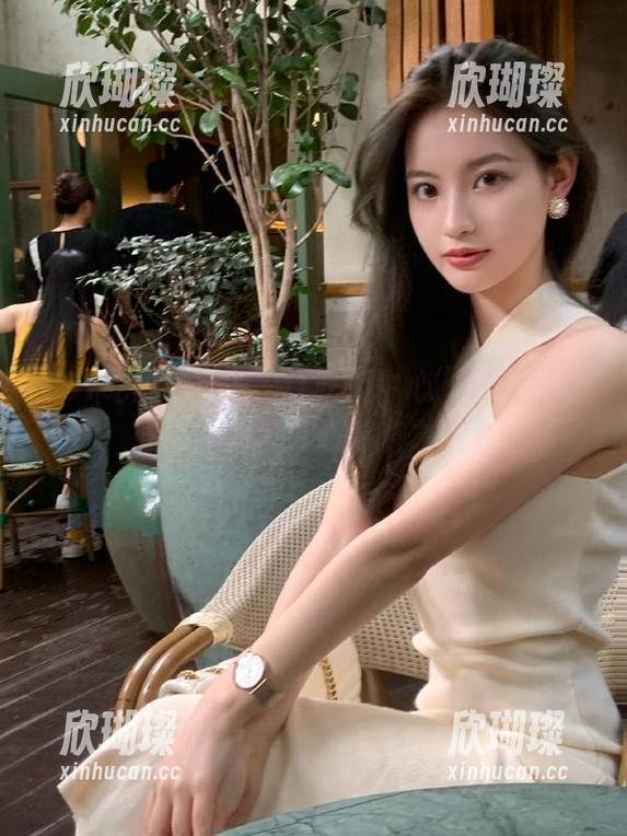 91吃瓜中心 “91吃瓜中心”最新线路:吃瓜不会停,心情随之起飞!