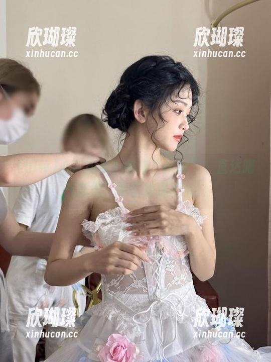 hlw 心灰意冷?快来“hlw”,直达晦气新闻,咱们通通不怕!
