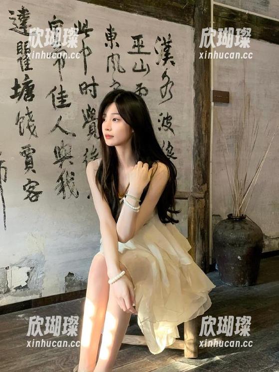 一起吃瓜 在线围观,一起吃瓜的网热门,仿佛整个世界都在茶余饭后讨论。