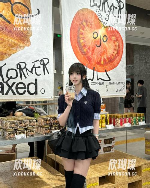 今日吃瓜51 今日吃瓜51,年度更新入口直通你的小心脏,别说没警告!