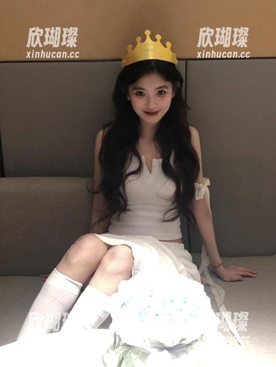 吃瓜网 饱看娱乐圈风云,吃瓜网带你永久收听幕后趣事。
