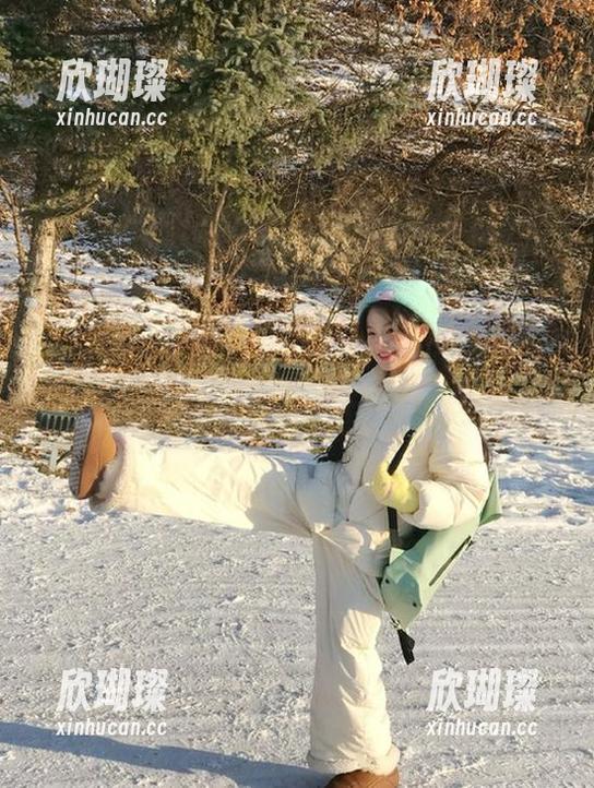 每天必做的事：下载“吃瓜黑料网页”，在线追料，看得我眼红！