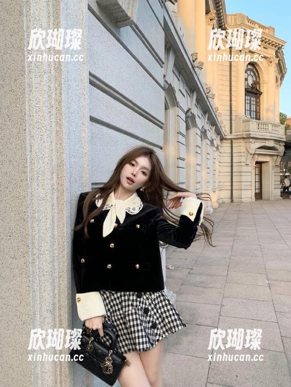 网曝吃瓜的网页，居然放了个震惊新闻，我心里咯噔了一下