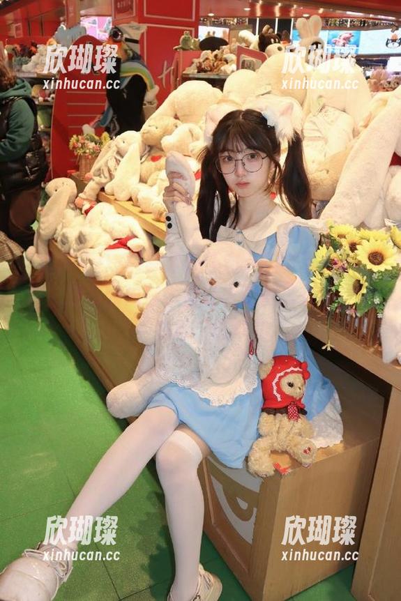 黑料不打烊 除了瓜还有肝!“黑料不打烊”发布的内容,真让人觉得这软件是个“有毒”玩意儿
