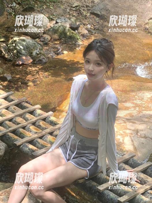 时常在黑料吃瓜网站流连忘返，随着不断的翻阅，心中总有点小期待，期待下一条劲爆新闻。