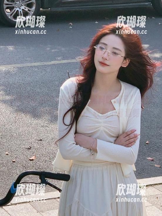 黑料吃瓜网 没想到“黑料吃瓜网”里的藏书居然是激励手册,收藏不留遗憾!