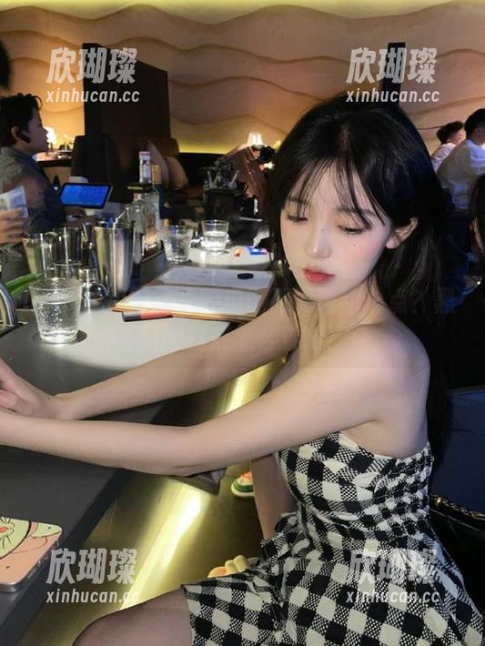 黑料网 网页里的瓜能不能再甜一点?黑料网到底怎么看啊!