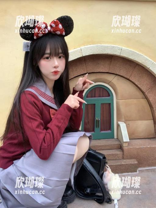 黑料网 我在黑料网越看越迷糊,入口在哪儿啊,给我指路!